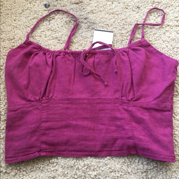 Brandy Melville magenta Jennifer tank top - Picture 3 of 3